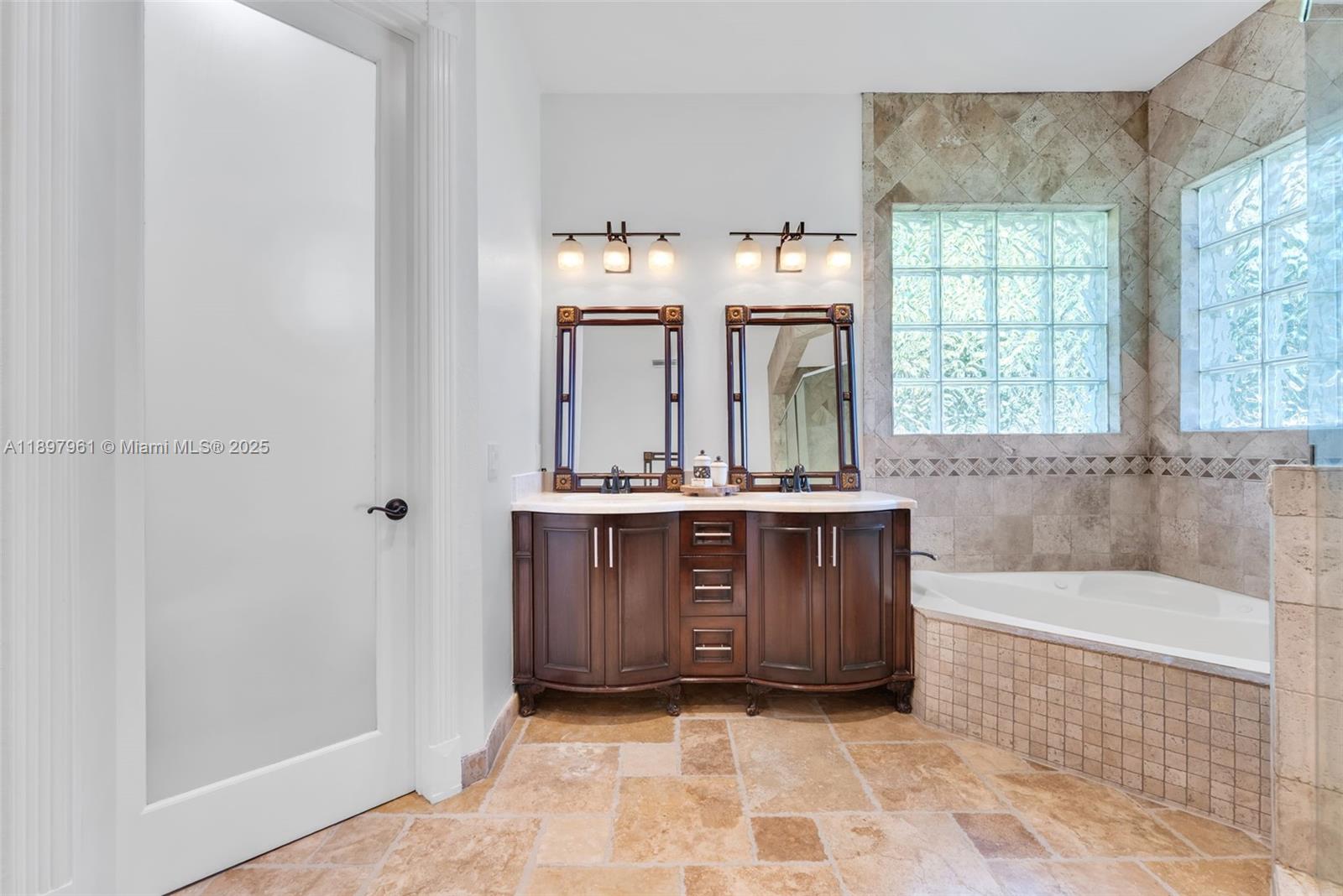 Miami-DADe - Residential