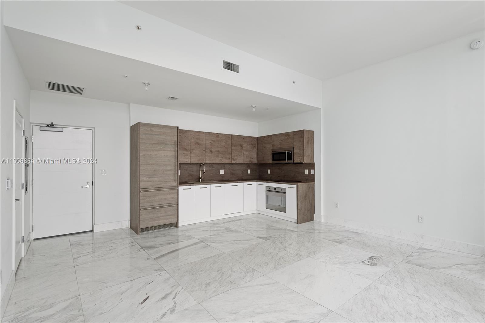 400 SUNNY ISLES CONDO EAS - Residential