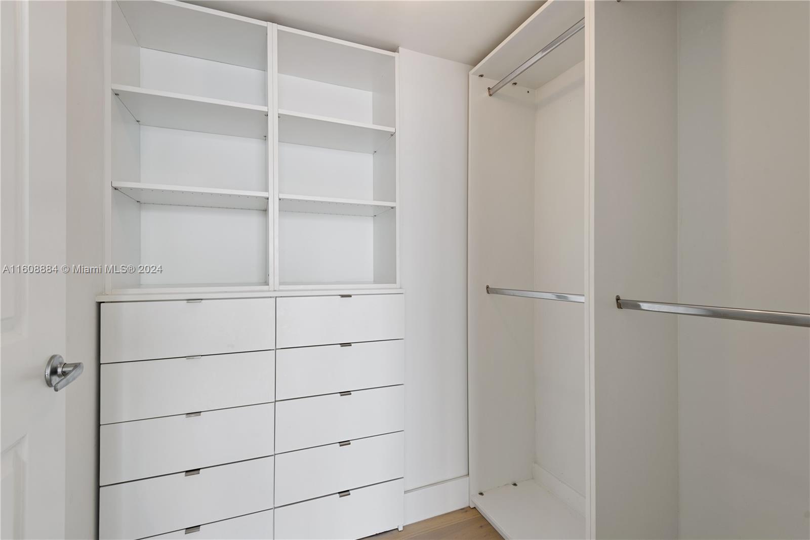 400 SUNNY ISLES CONDO EAS - Residential