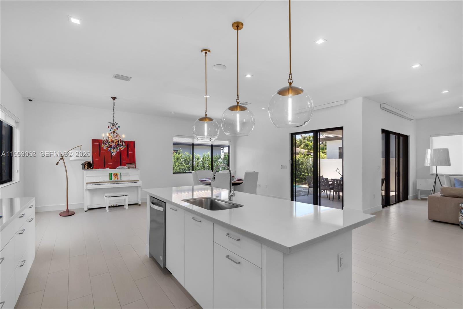 CANARIAS EAST - Residential