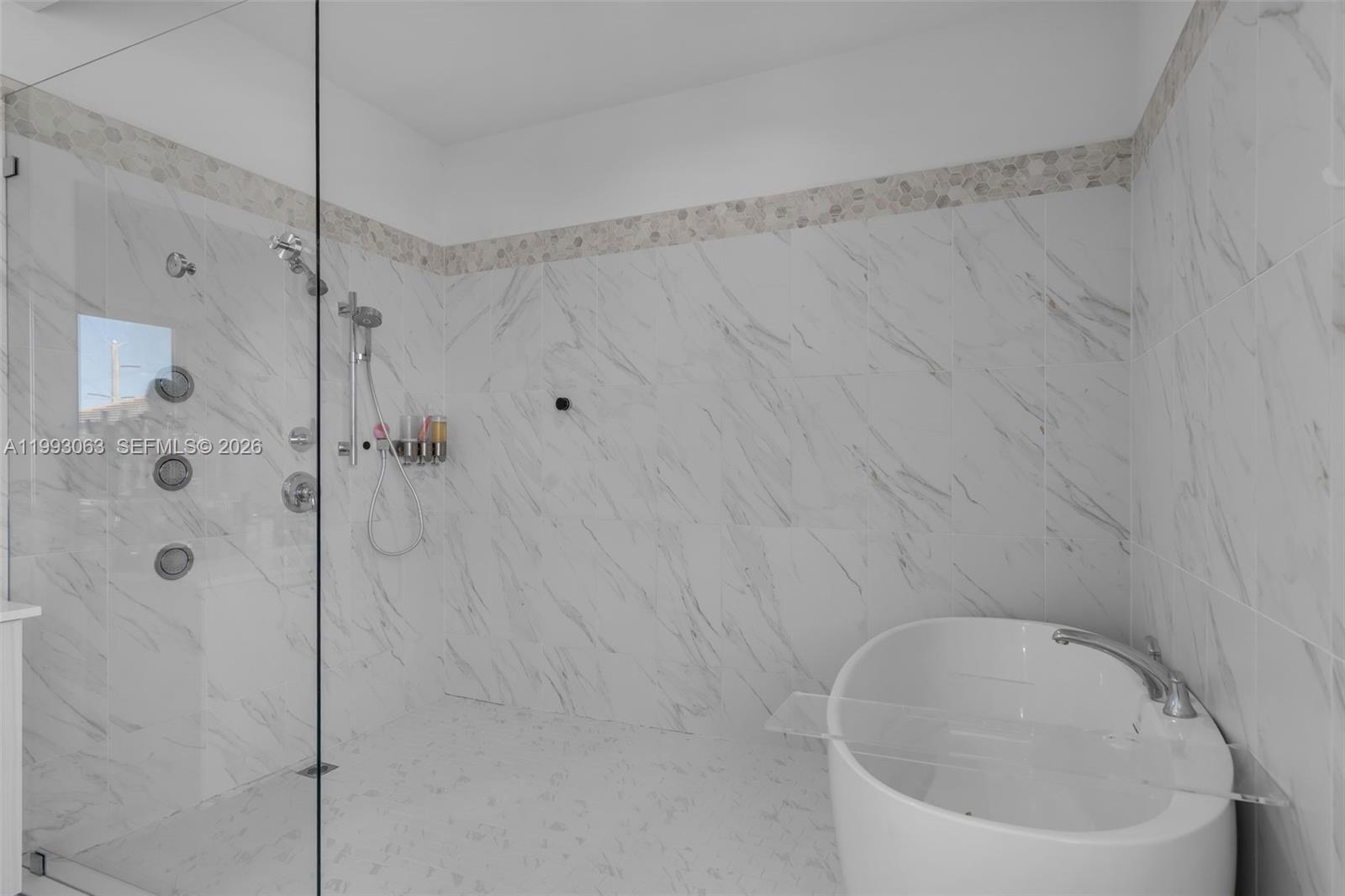 CANARIAS EAST - Residential