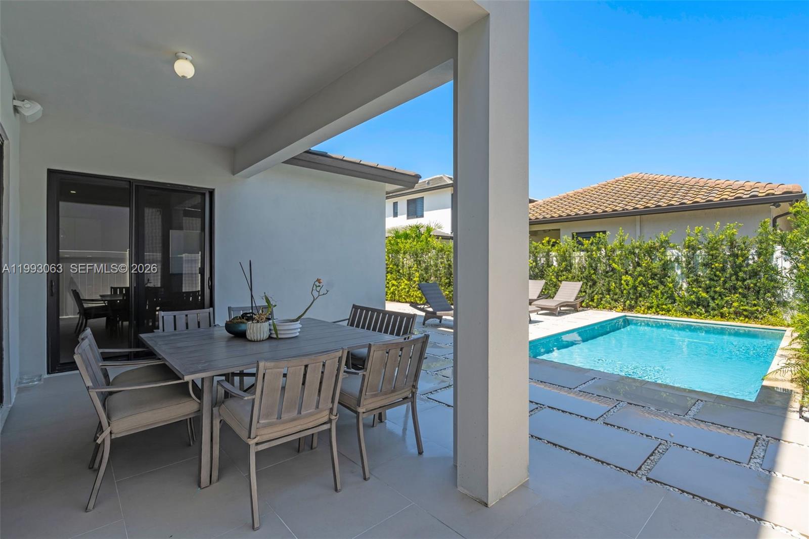 CANARIAS EAST - Residential