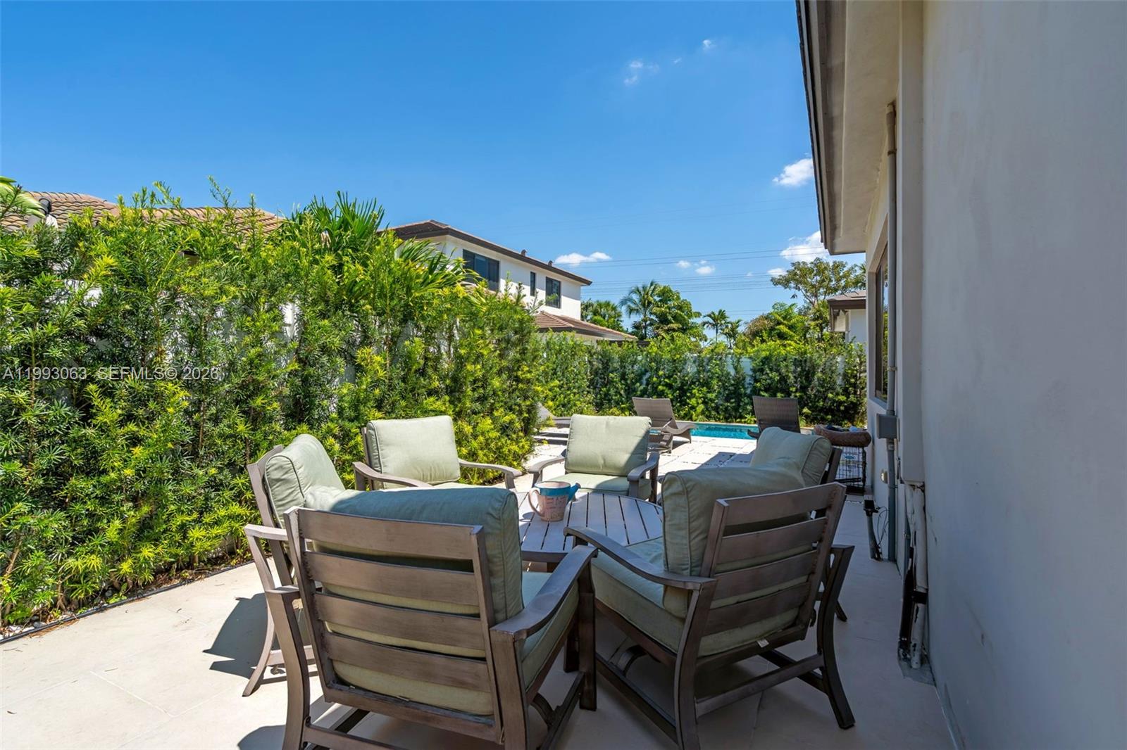 CANARIAS EAST - Residential