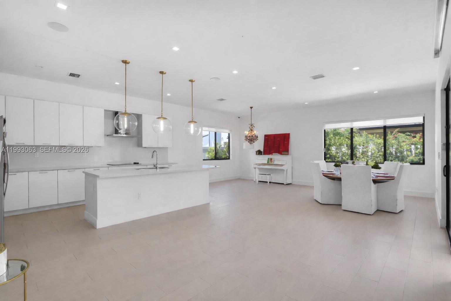 CANARIAS EAST - Residential