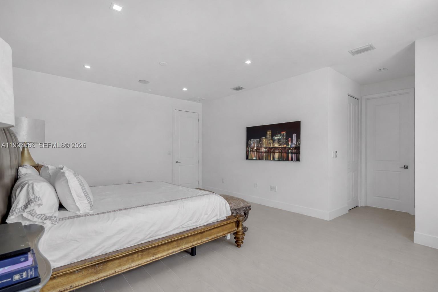 CANARIAS EAST - Residential