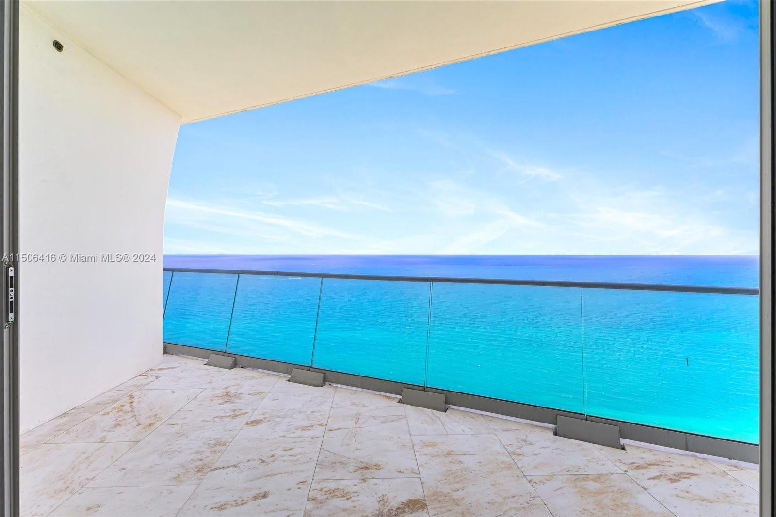 JADE SIGNATURE CONDO - Residential