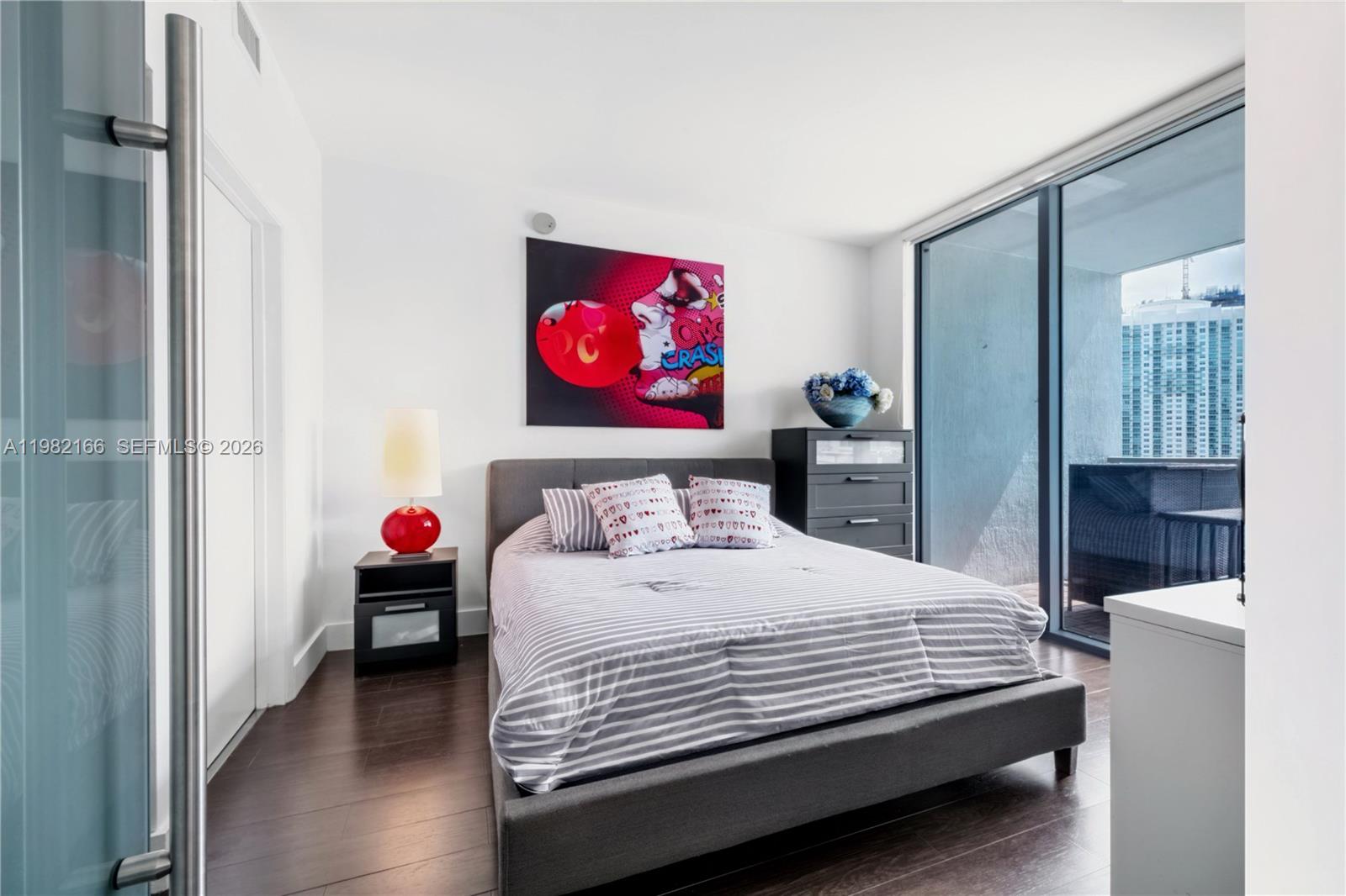 IVY CONDO 2 PARKIN+STORAGE - Residential