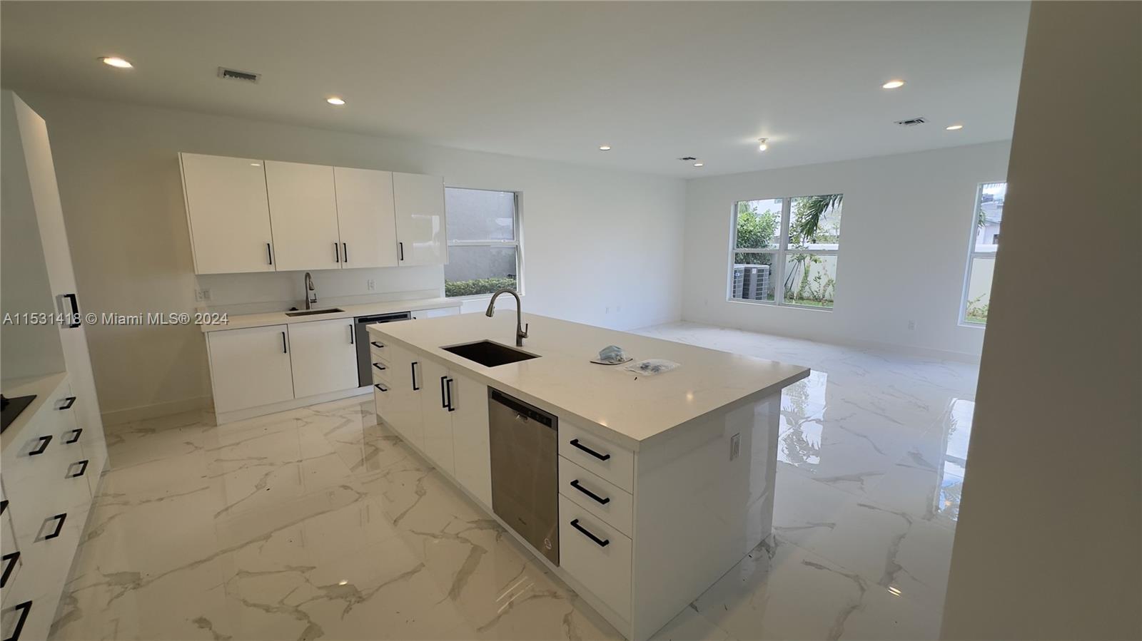 FOREST VIEW ESTATES - Residential