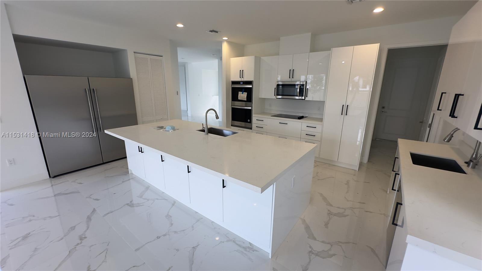 FOREST VIEW ESTATES - Residential