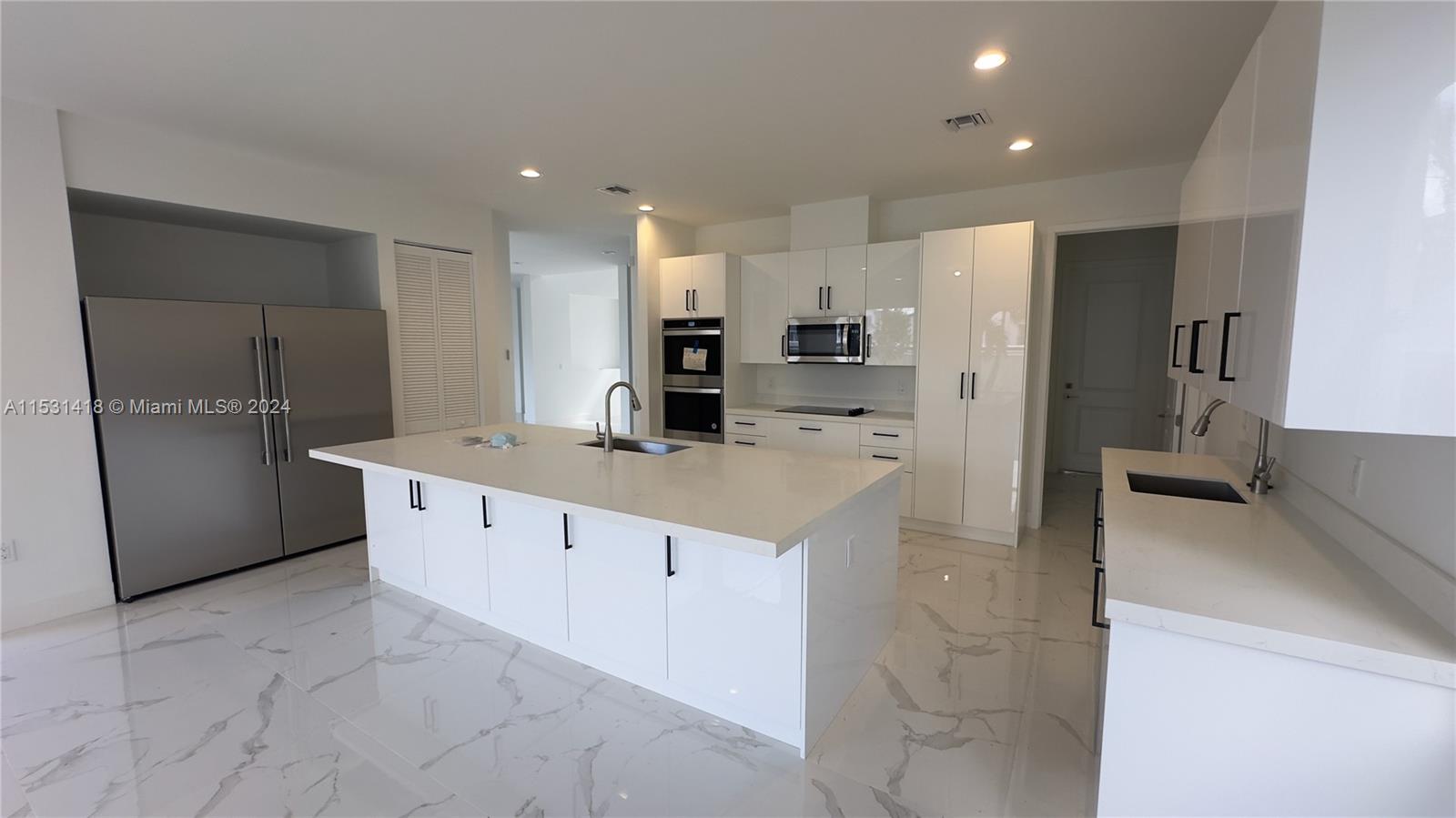 FOREST VIEW ESTATES - Residential