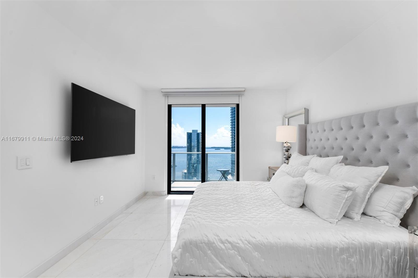 1010 BRICKELL CONDO - Residential Lease