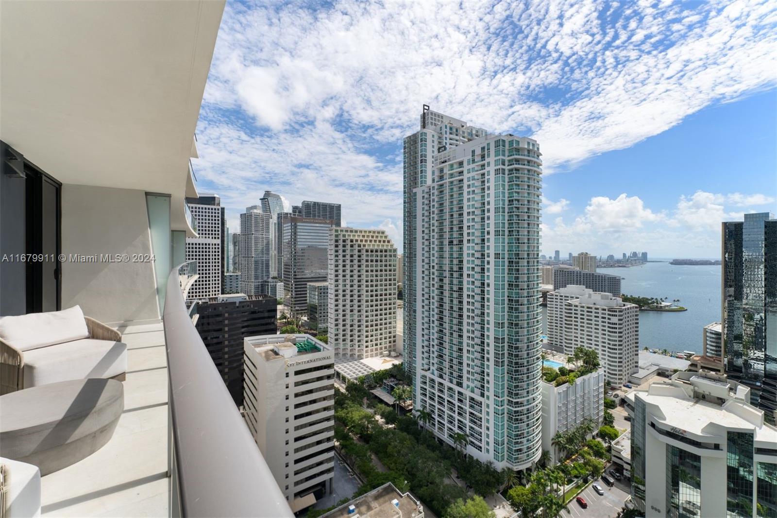 1010 BRICKELL CONDO - Residential Lease