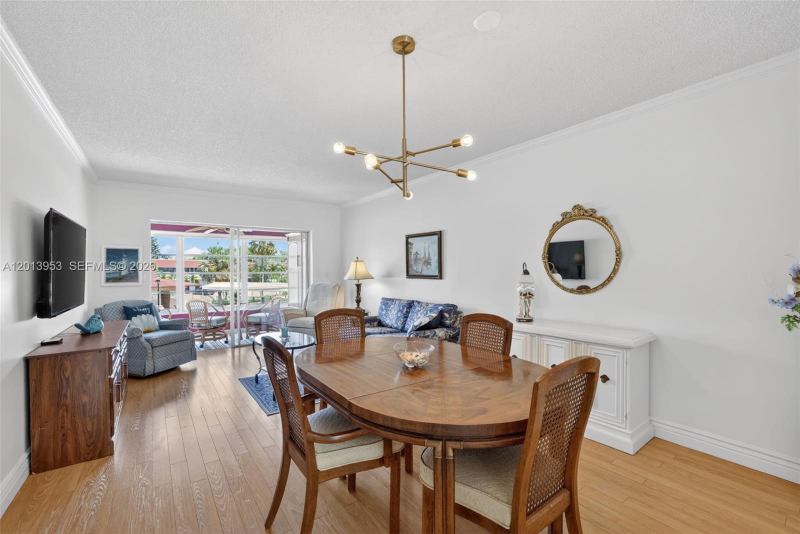 LAUDERDALE OAKS CONDO XII - Residential