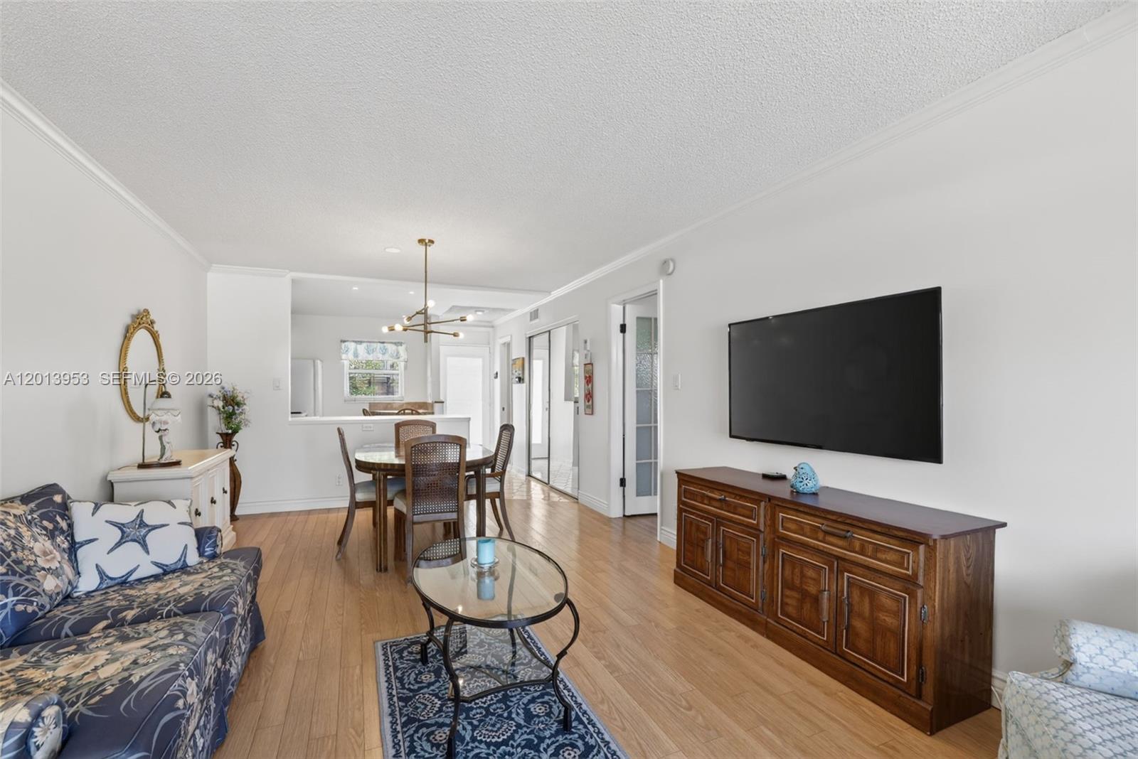 LAUDERDALE OAKS CONDO XII - Residential
