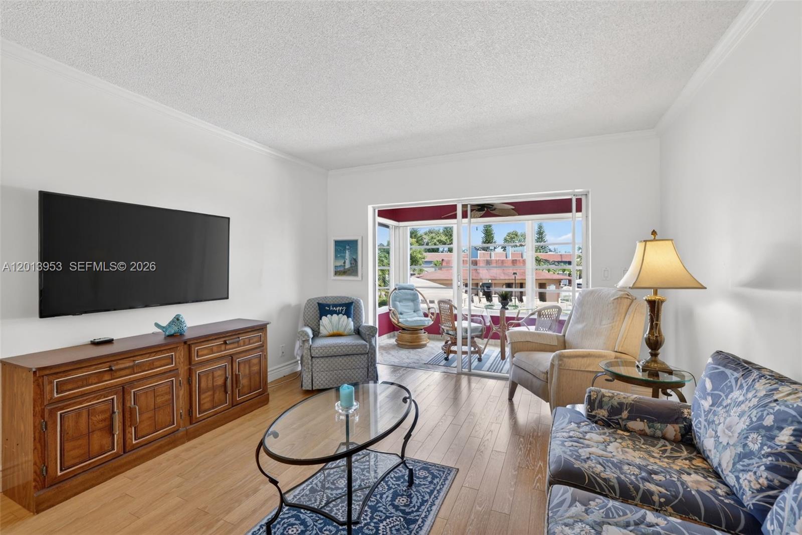 LAUDERDALE OAKS CONDO XII - Residential