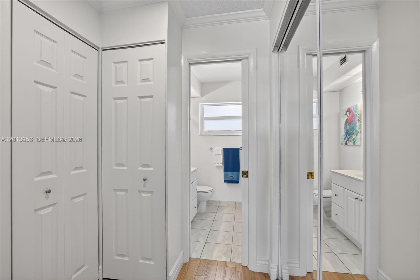 LAUDERDALE OAKS CONDO XII - Residential
