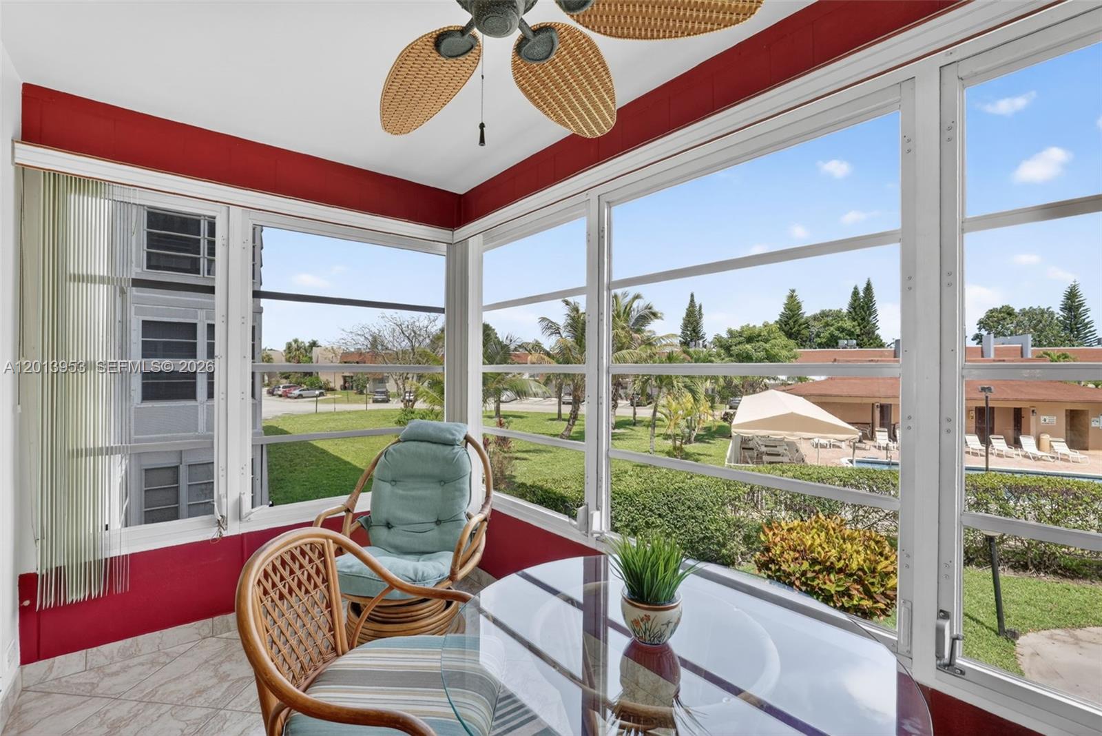 LAUDERDALE OAKS CONDO XII - Residential