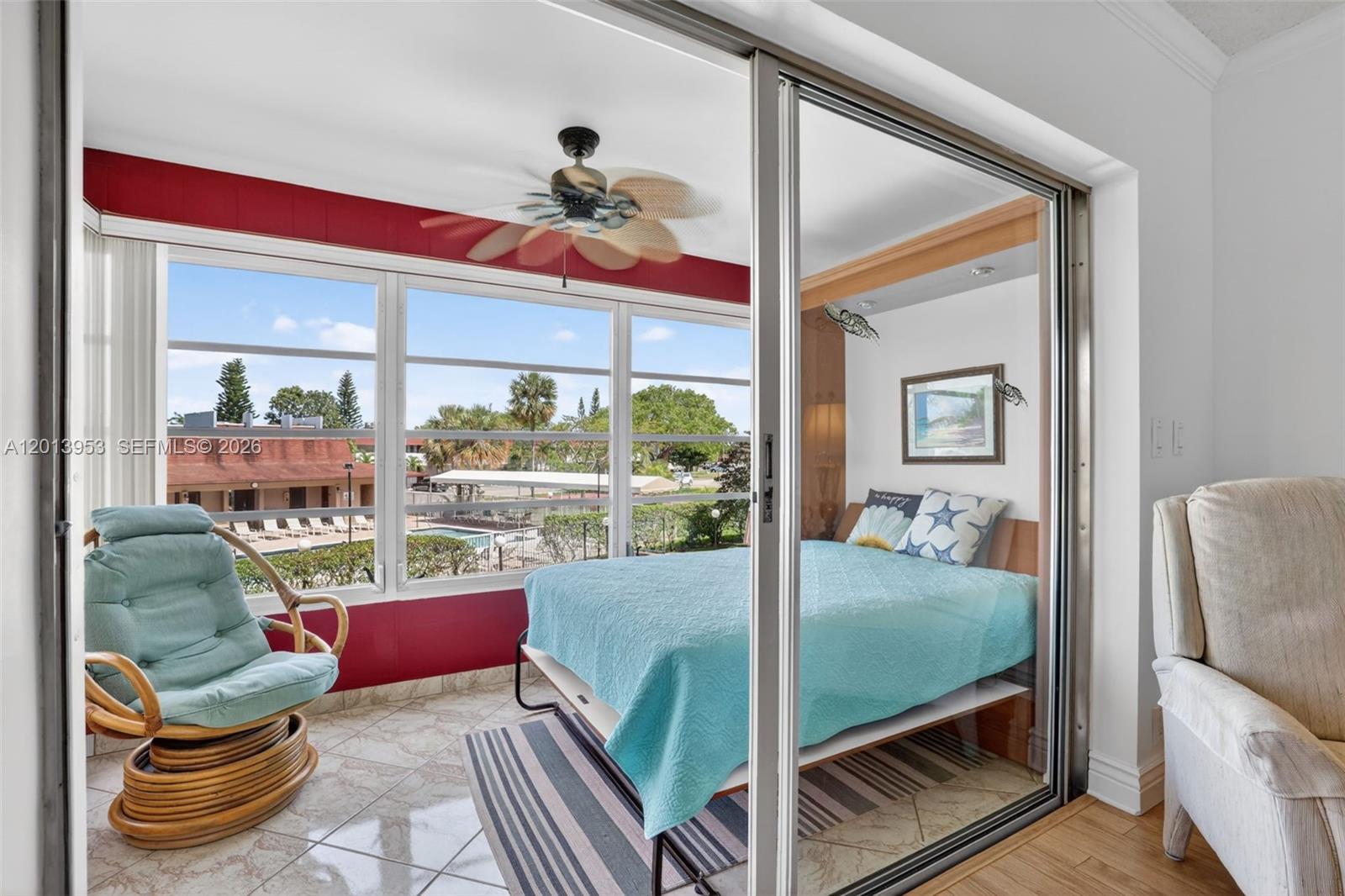 LAUDERDALE OAKS CONDO XII - Residential