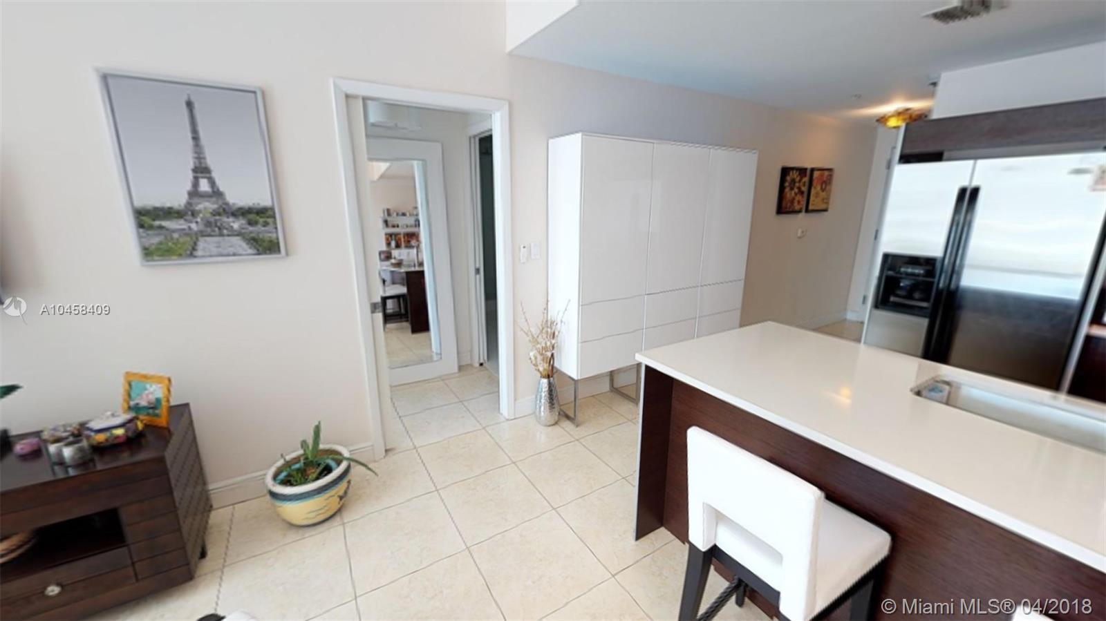 QUANTUM ON THE BAY CONDO - Residential