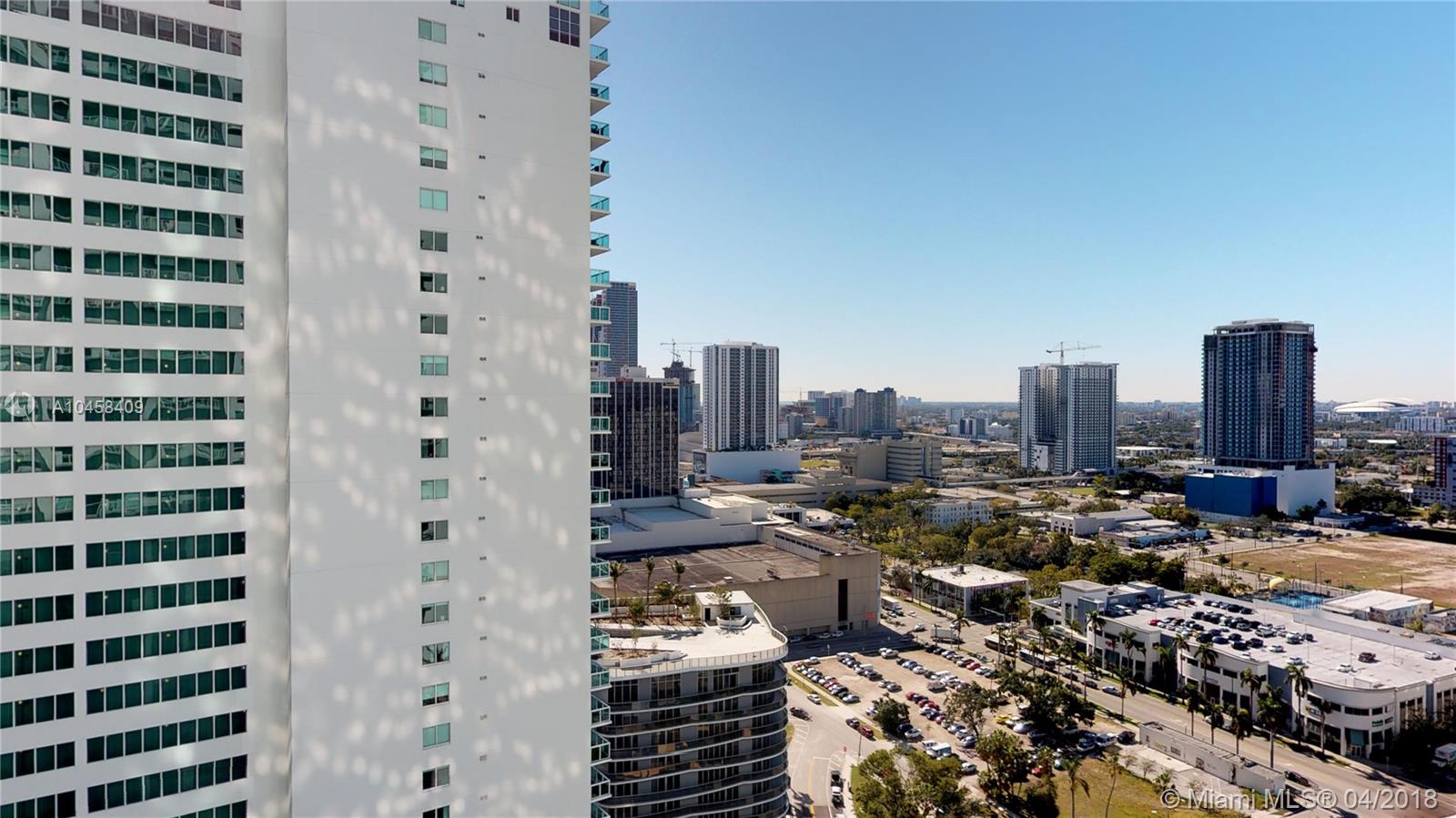 QUANTUM ON THE BAY CONDO - Residential