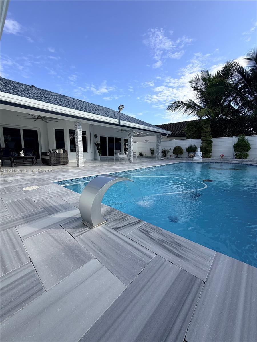 CALMAR SUB - Residential