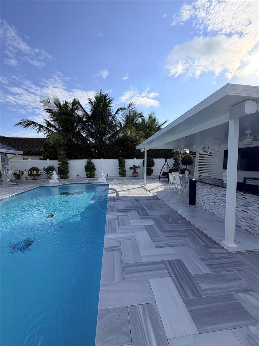 CALMAR SUB - Residential