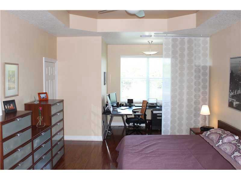 SUNSET LAKES - Residential Lease