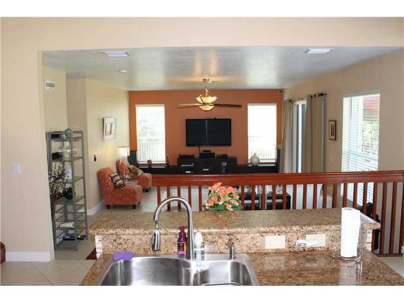 SUNSET LAKES - Residential Lease