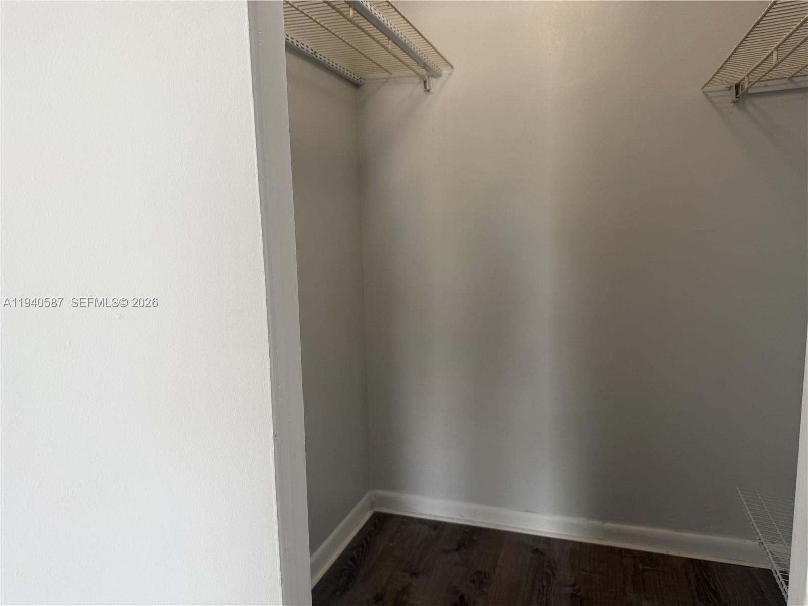 THE MEADOWS LAKE NORTH CO - Residential