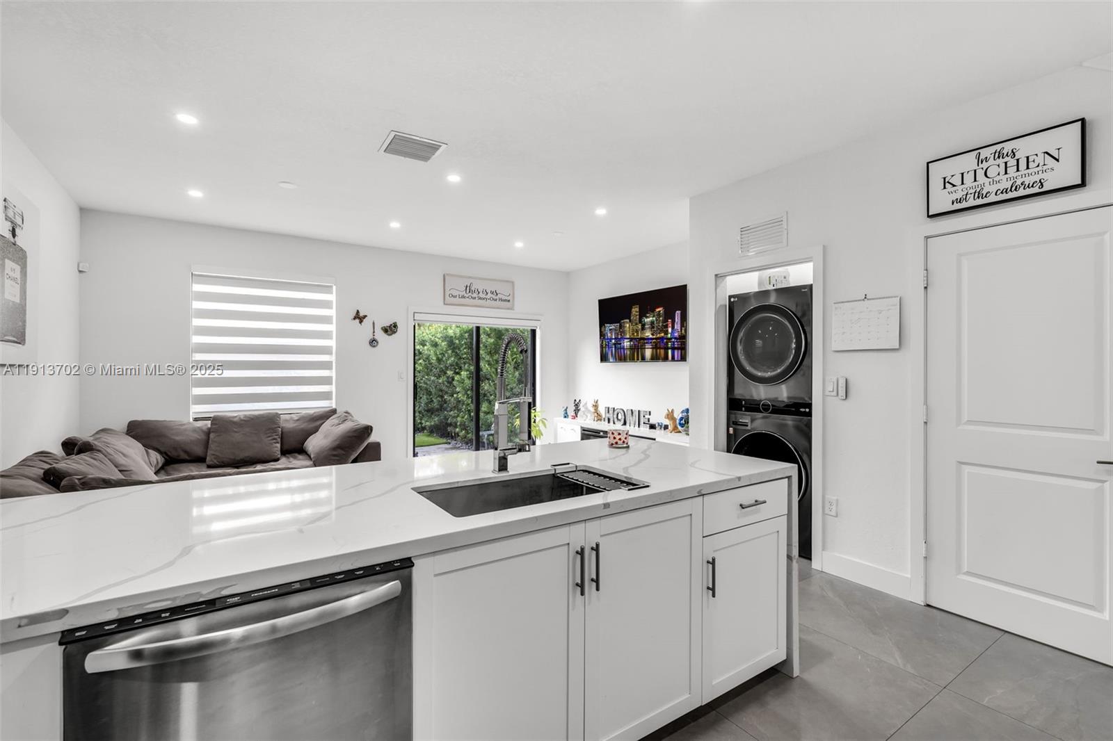 BOWTIE SUBDIVISION - Residential