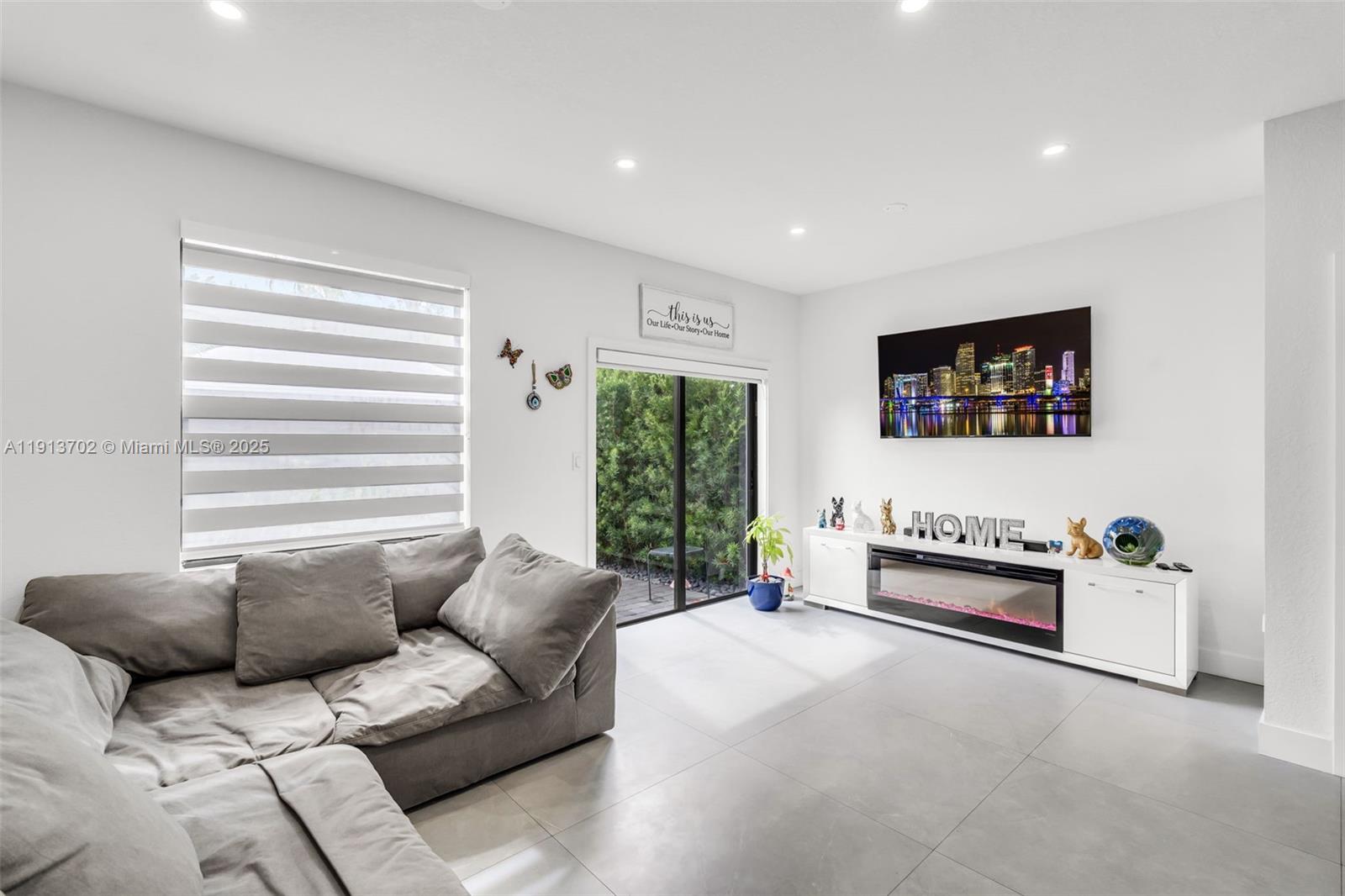 BOWTIE SUBDIVISION - Residential