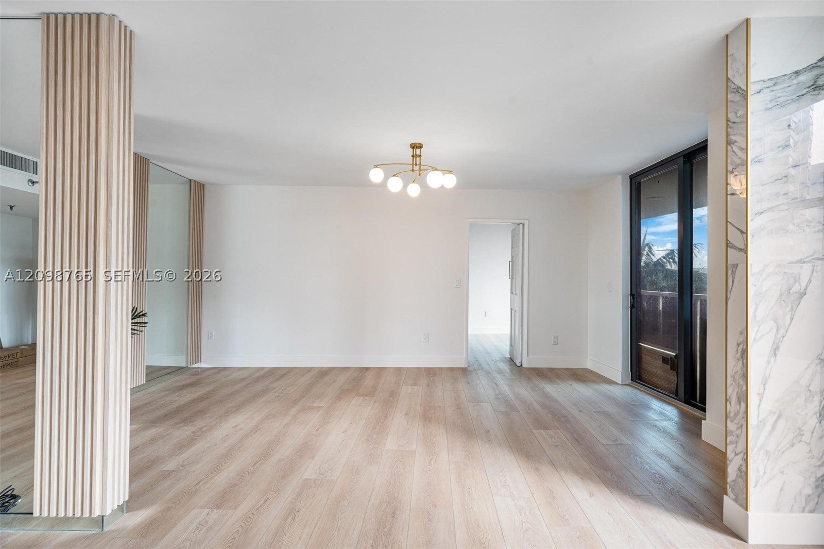 9 Island Ave 414