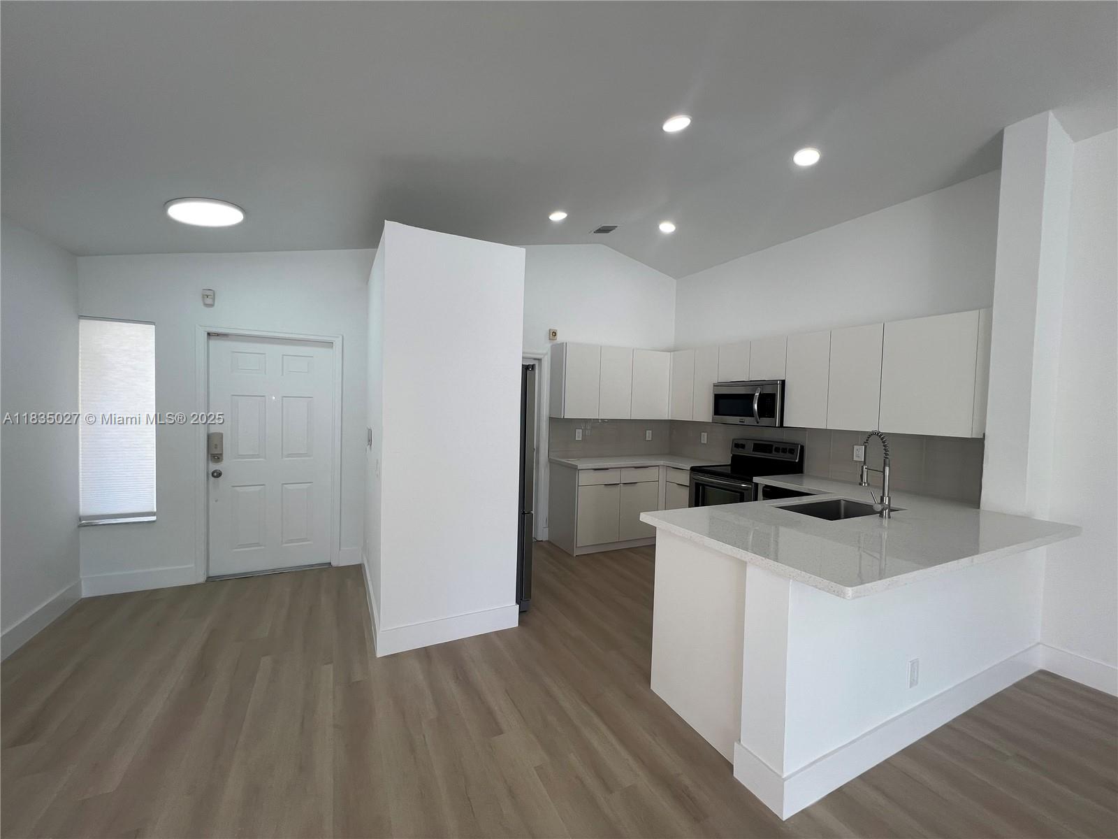 SECTOR 2-PARCELS 21A 25 2 - Residential Lease