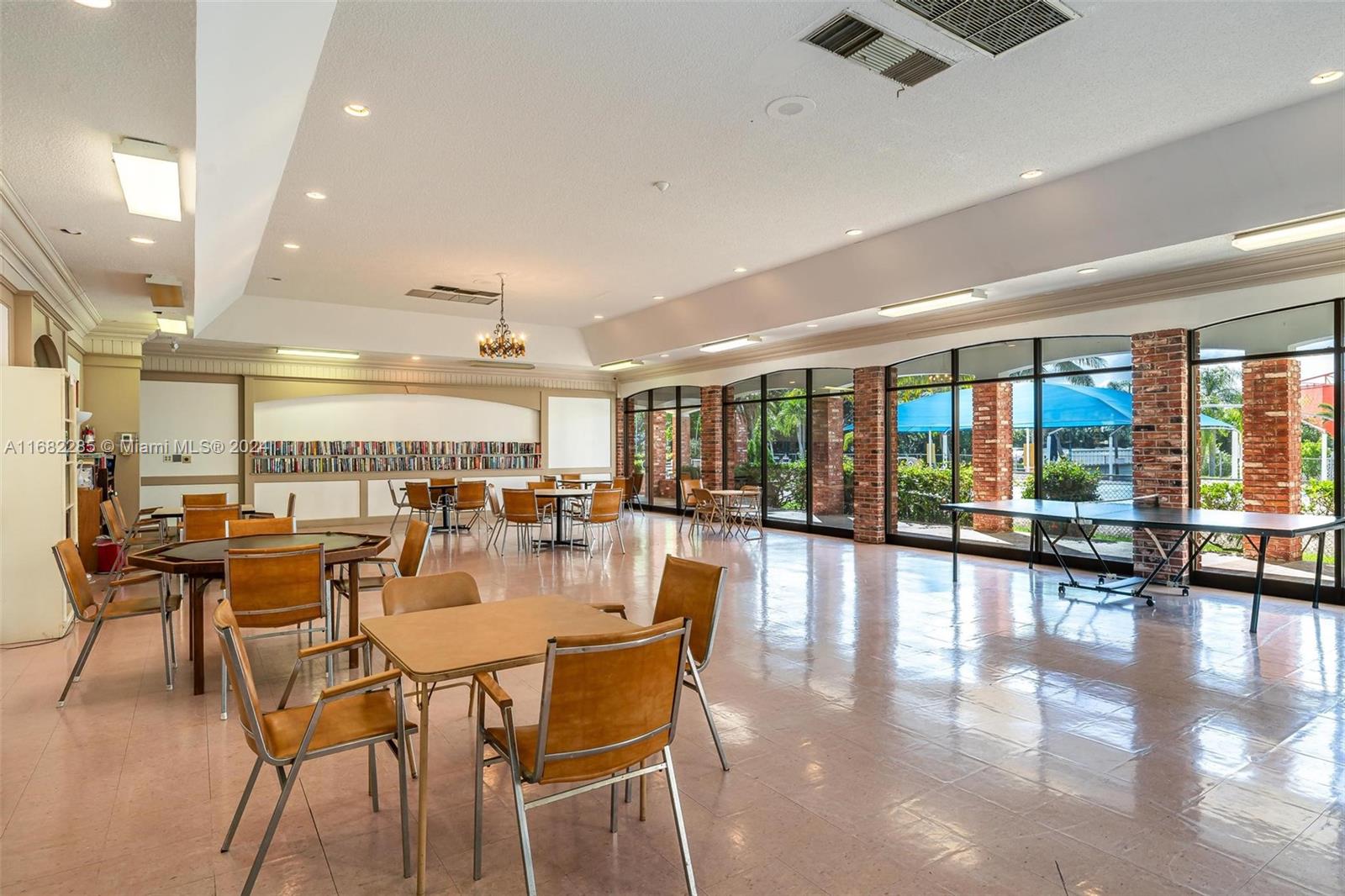 DANIANS SOUTH CONDO - Residential