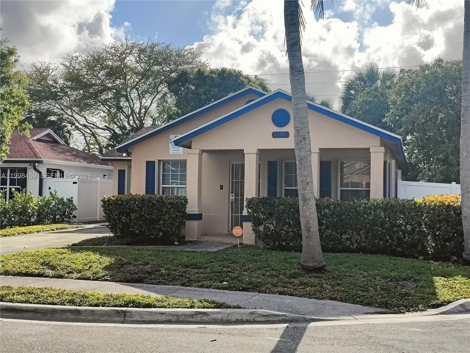 FRESHWATER LAKES - Residential Lease