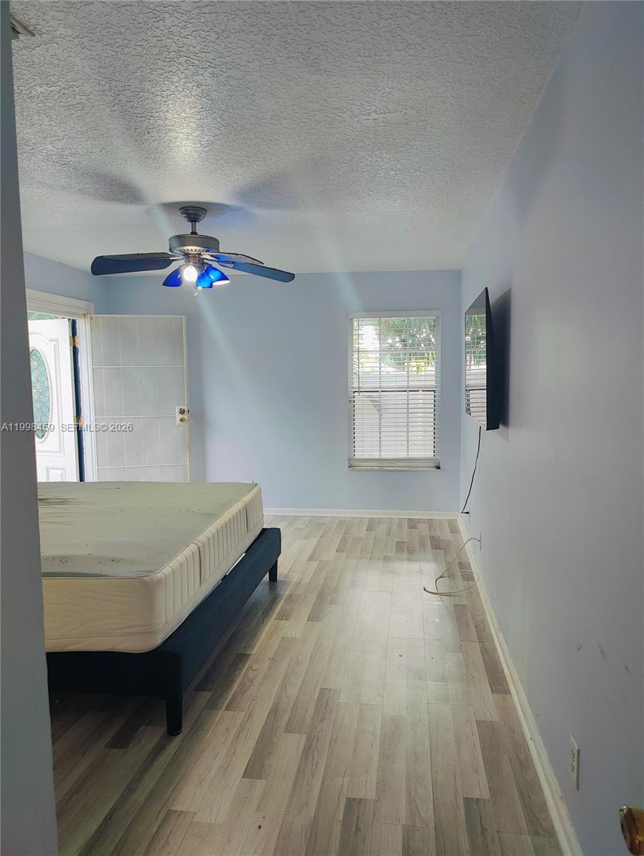 FRESHWATER LAKES - Residential Lease