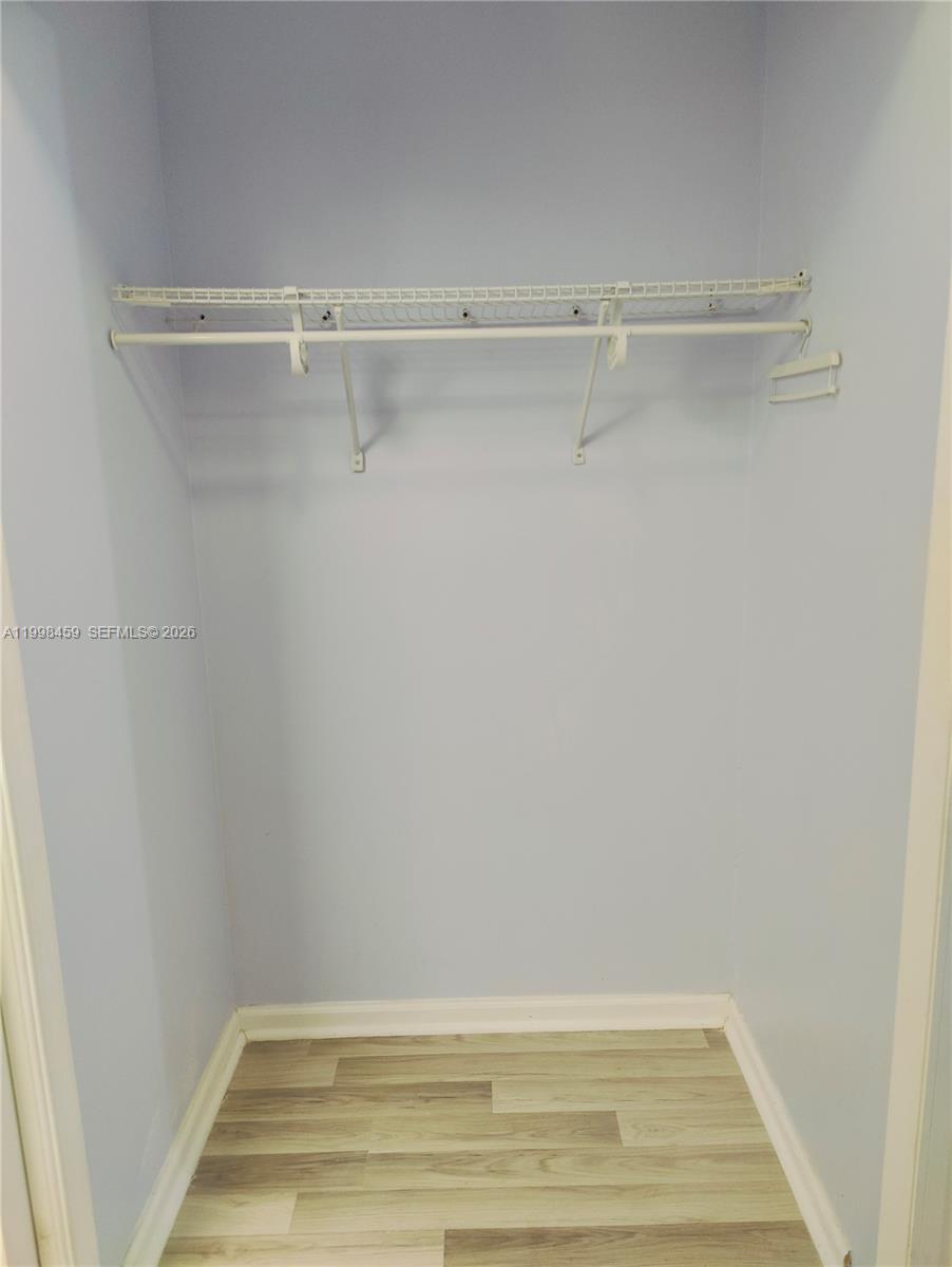 FRESHWATER LAKES - Residential Lease