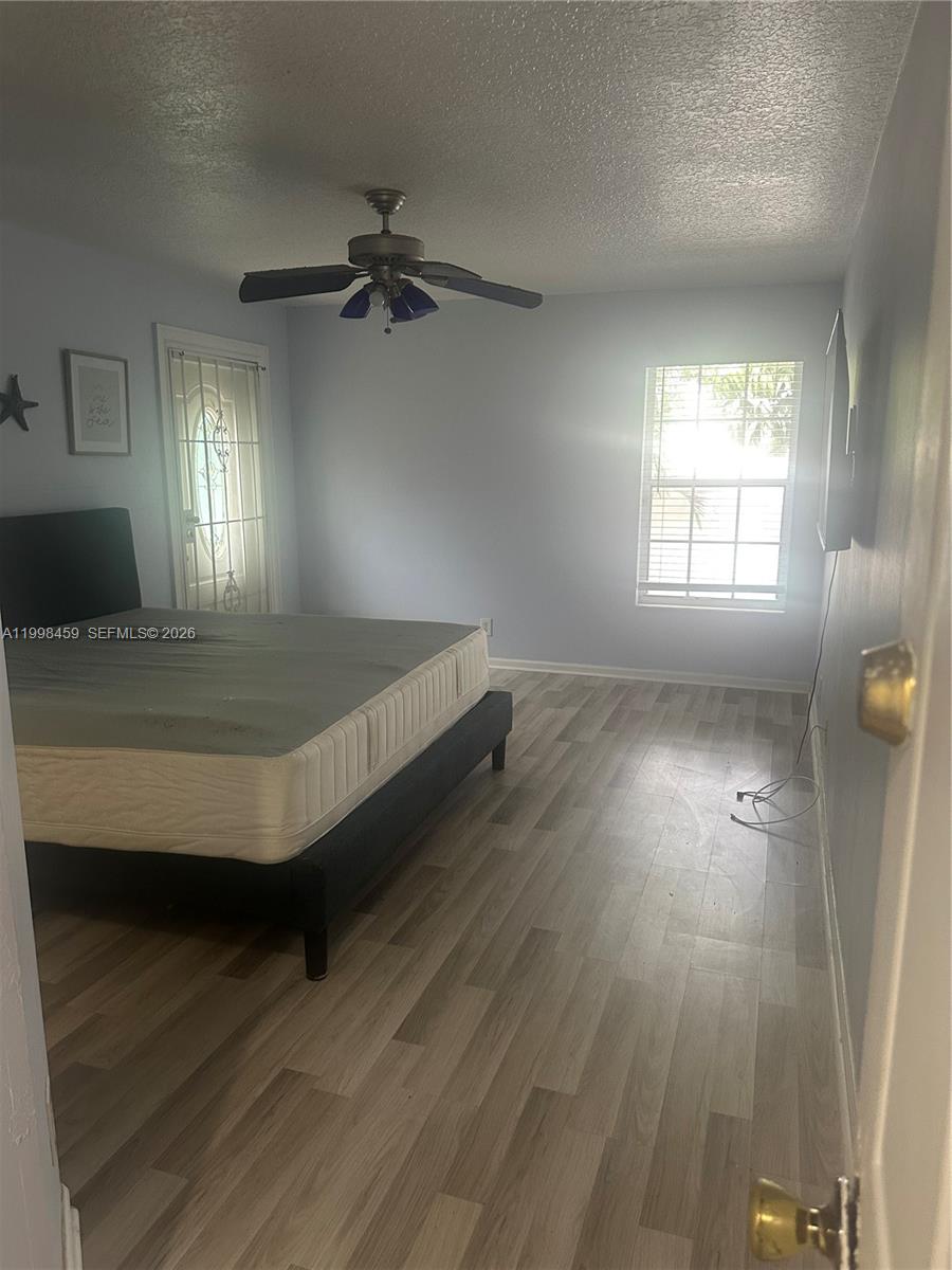 FRESHWATER LAKES - Residential Lease