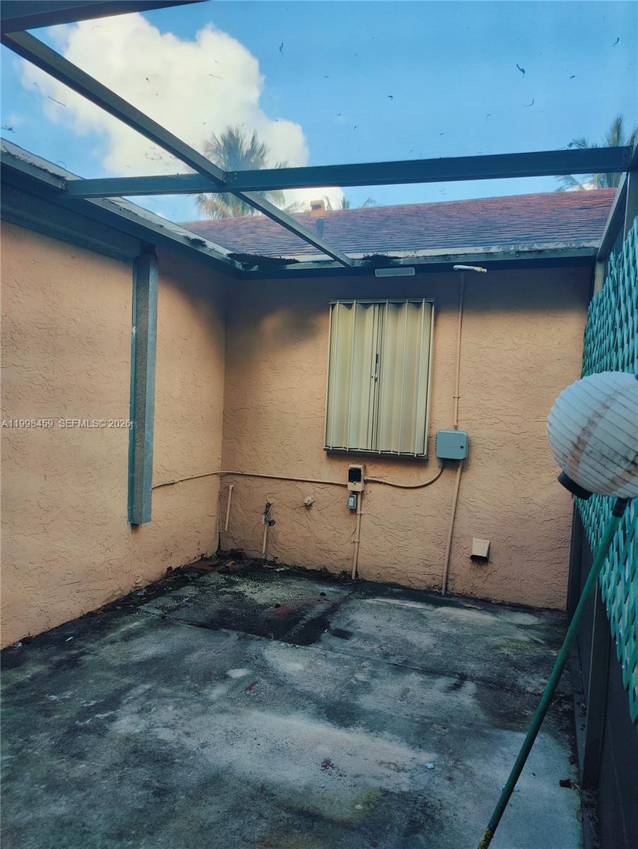 FRESHWATER LAKES - Residential Lease