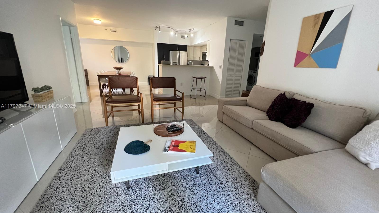 THE YACHT CLUB AT AVENTUR - Residential Lease