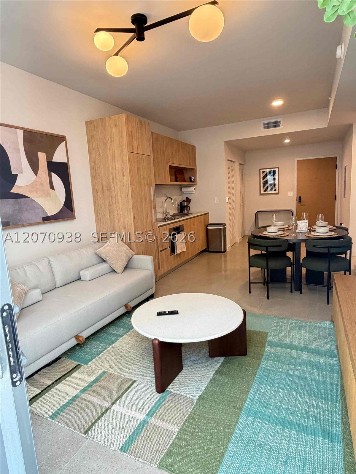 11 NE 6th St 705