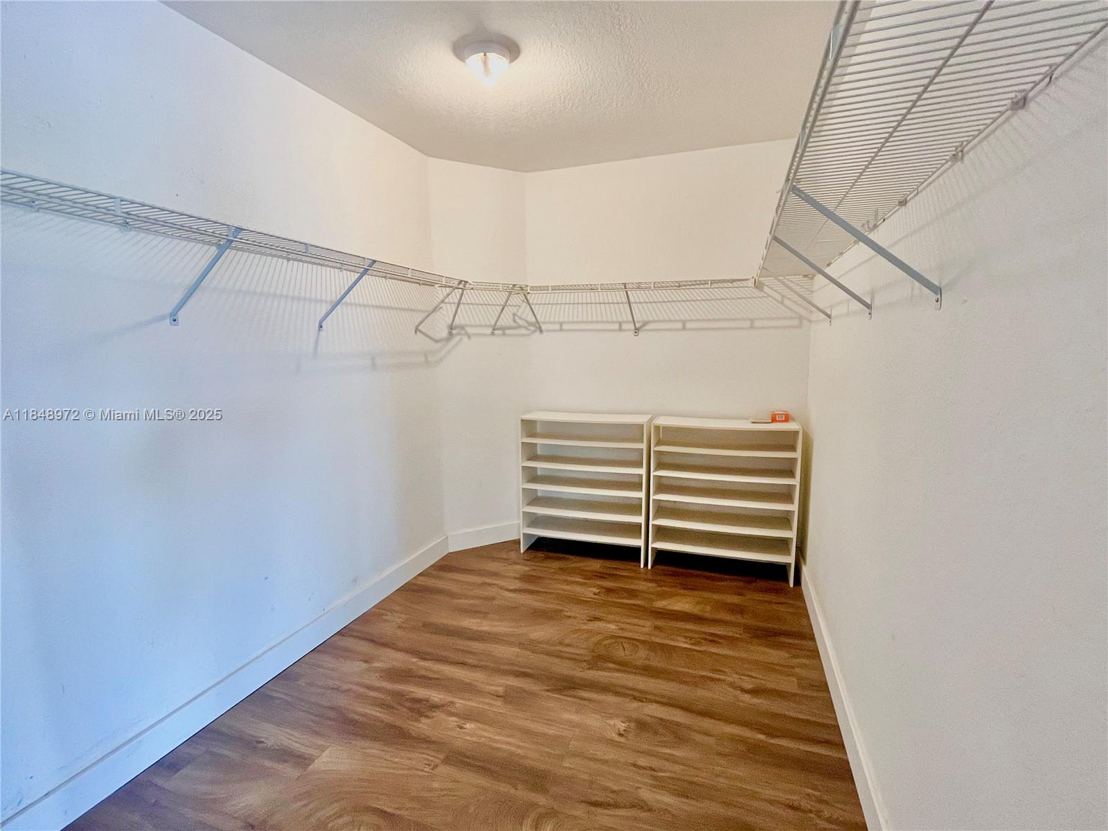 GROVE PLACE - Residential Lease