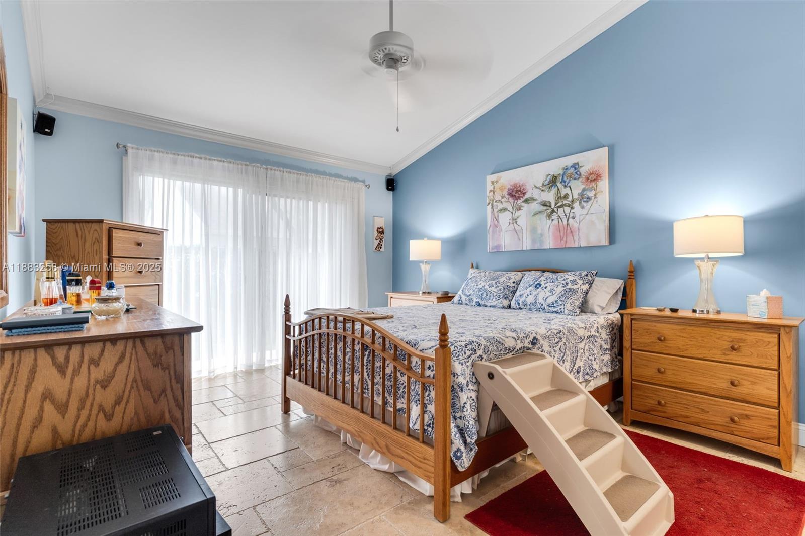 KEYS-GATE NO 2 - Residential