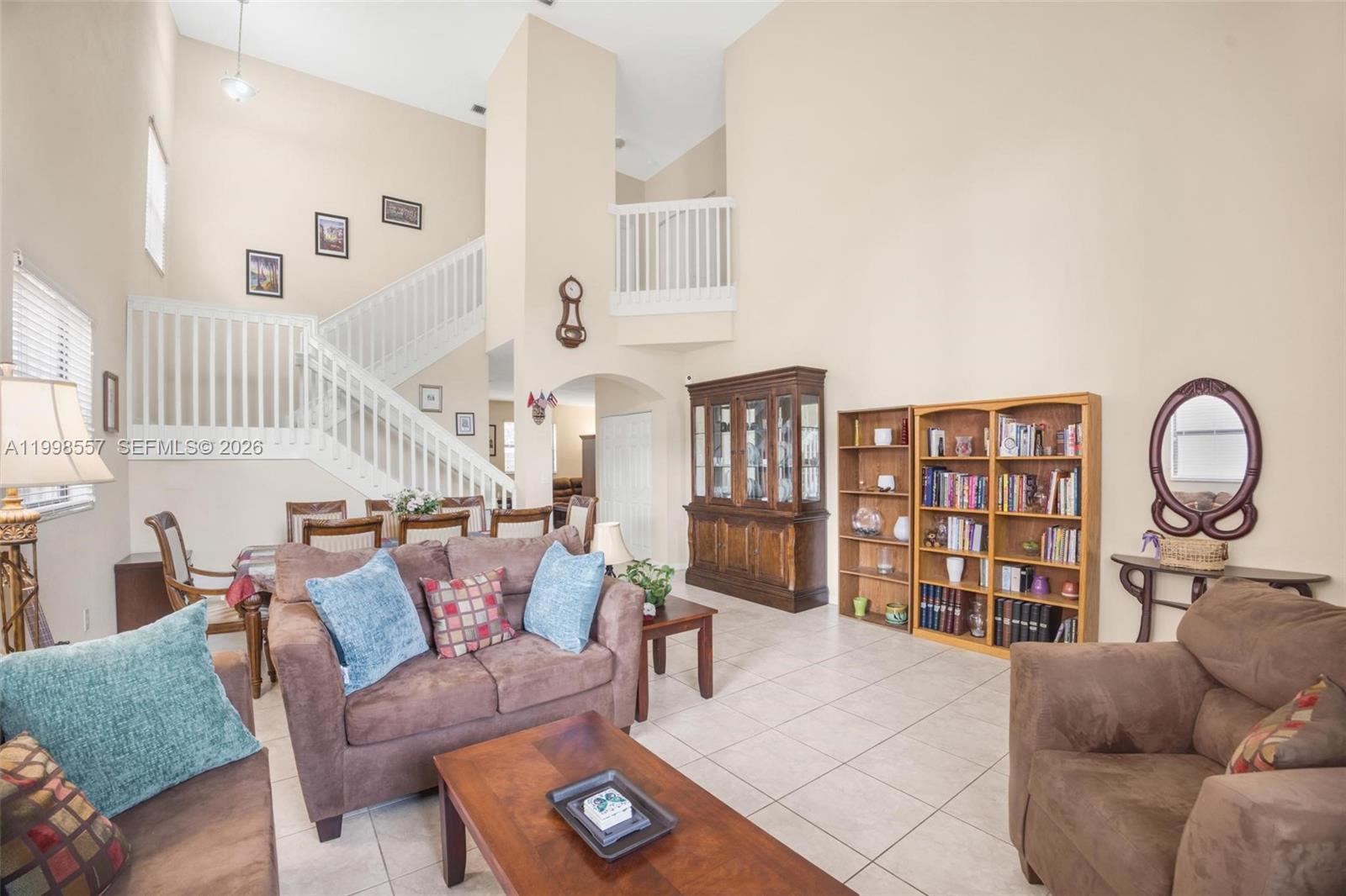 SILVER PALM EAST SECTION - Residential