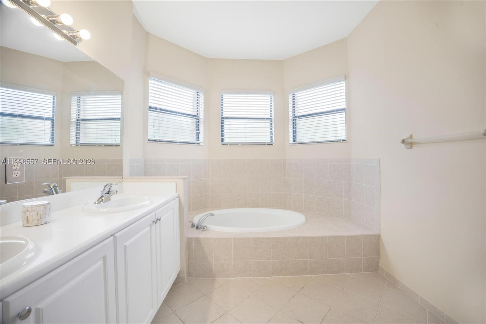 SILVER PALM EAST SECTION - Residential