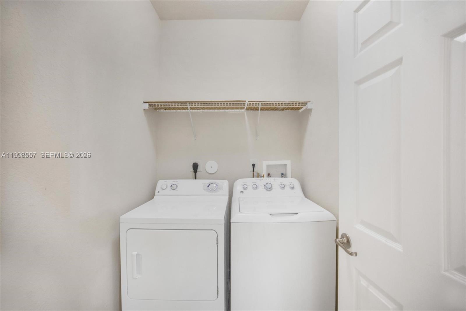 SILVER PALM EAST SECTION - Residential