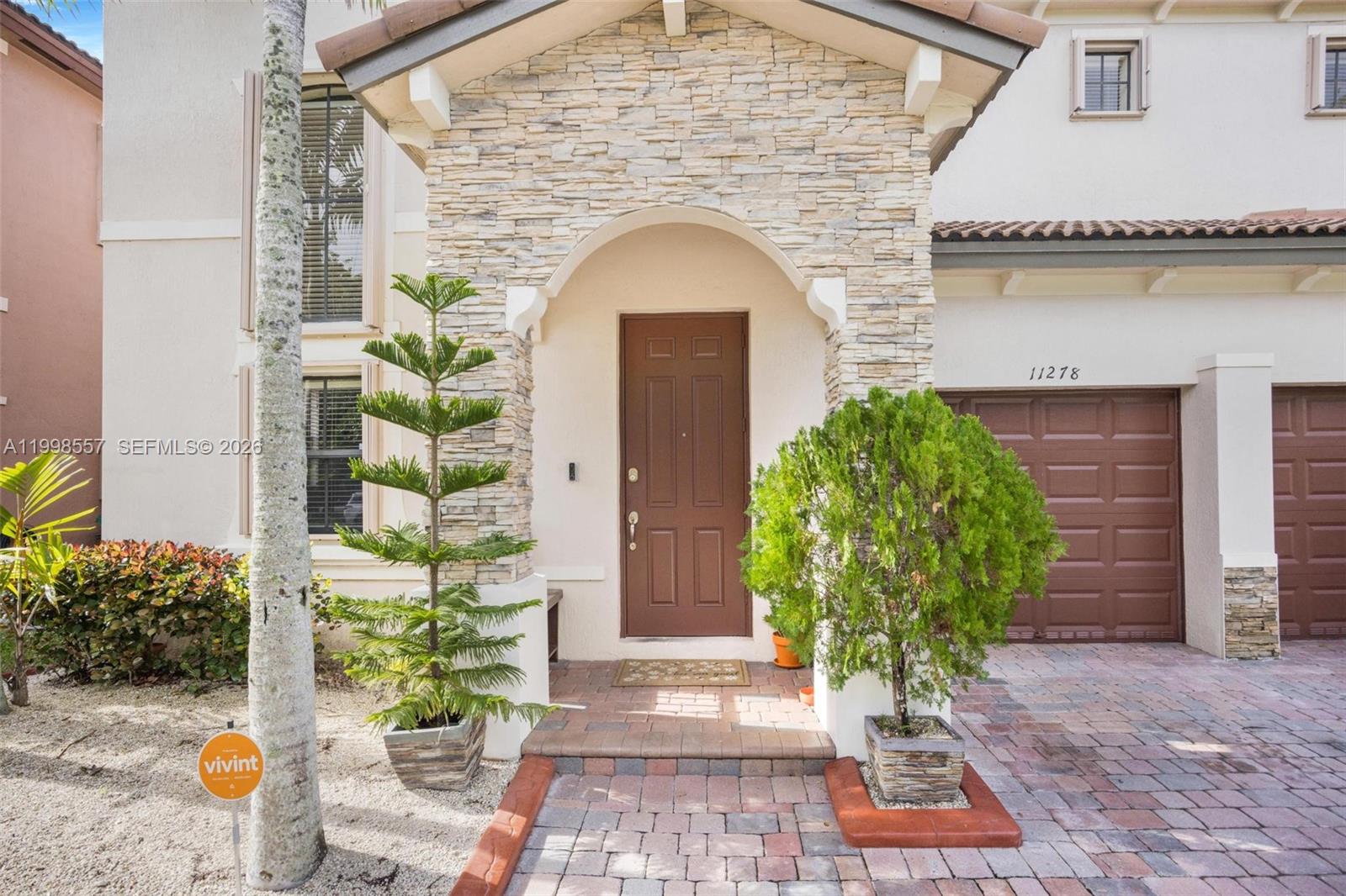 SILVER PALM EAST SECTION - Residential