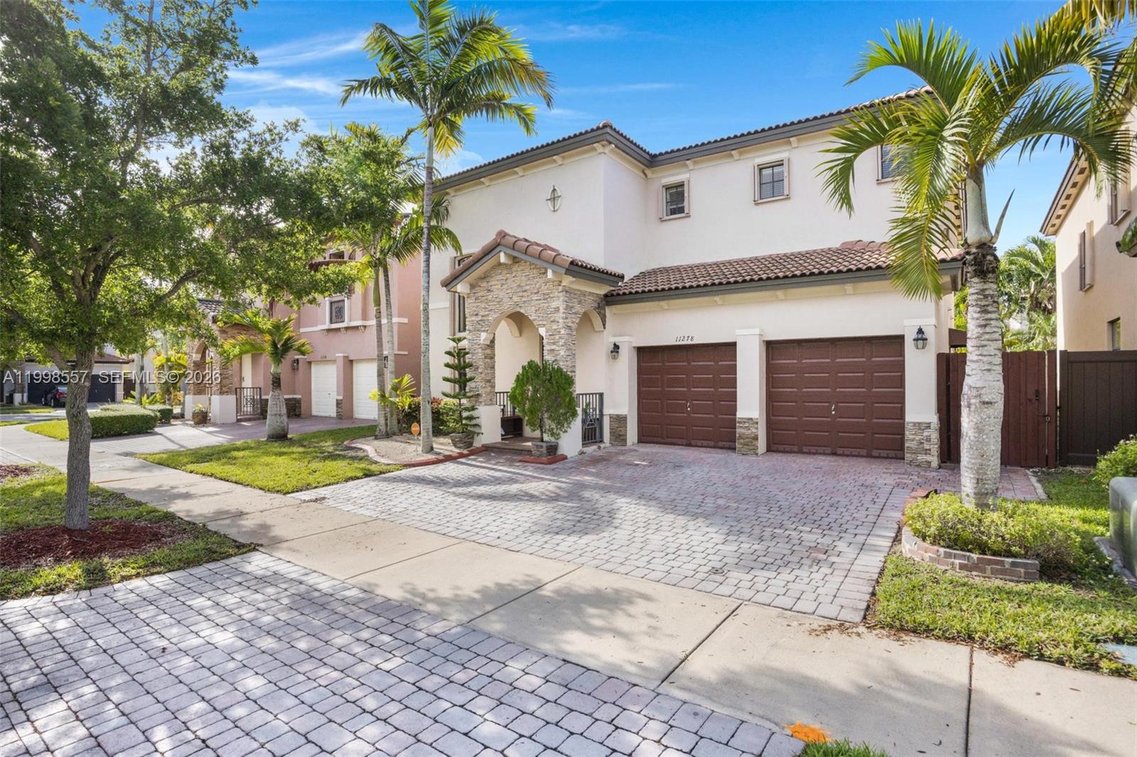 SILVER PALM EAST SECTION - Residential