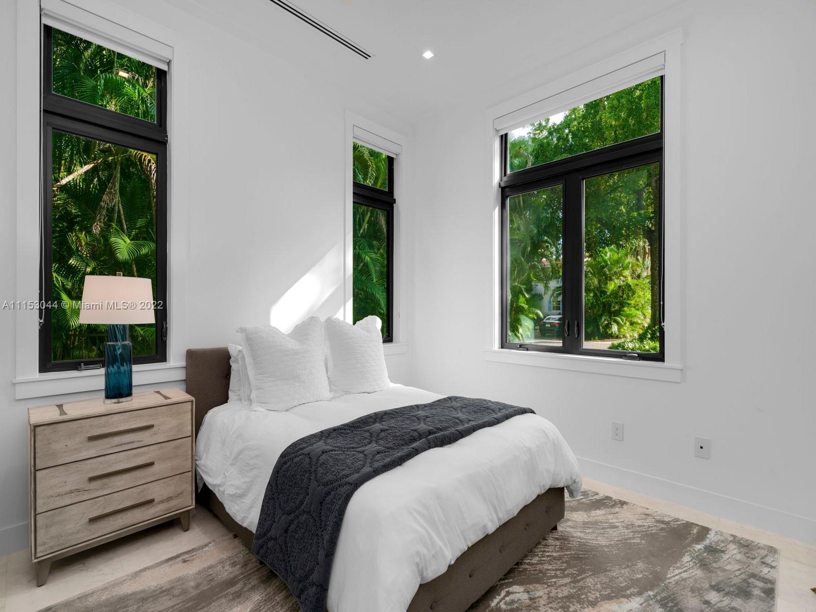 CORAL GABLES COUNTRY CLUB - Residential