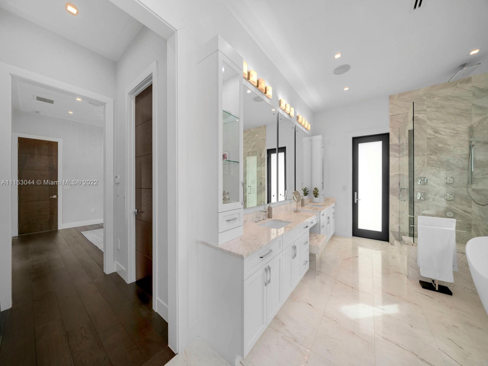 CORAL GABLES COUNTRY CLUB - Residential